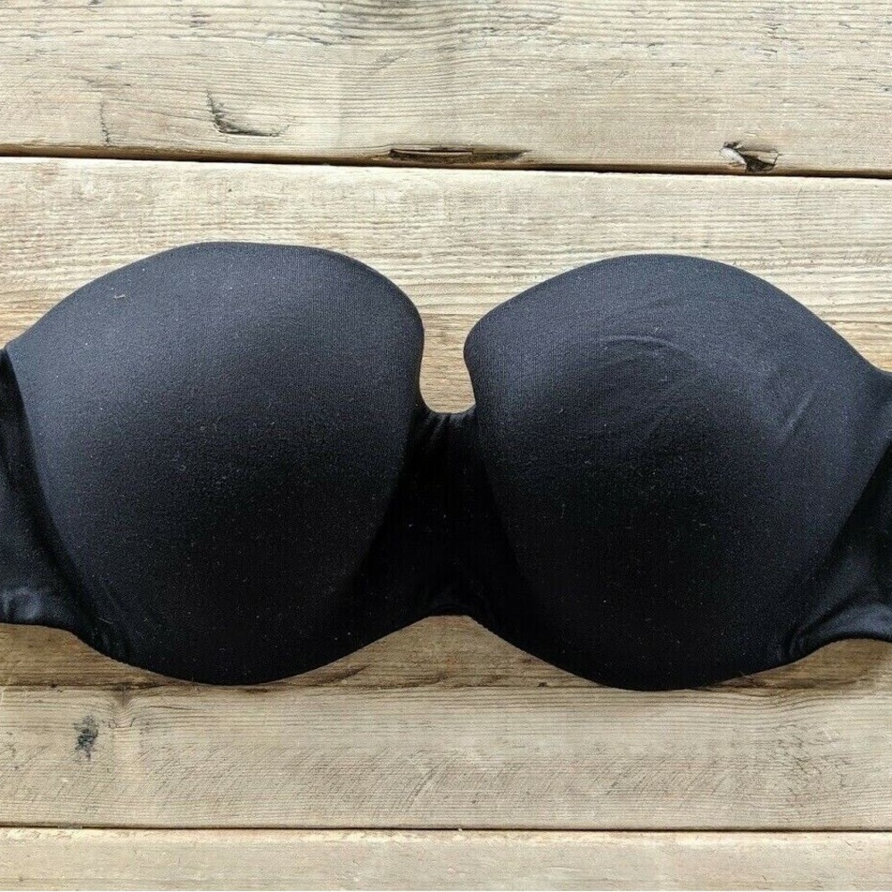Victoria’s Secret Body by Victoria Strapless multi-way bra 32B black